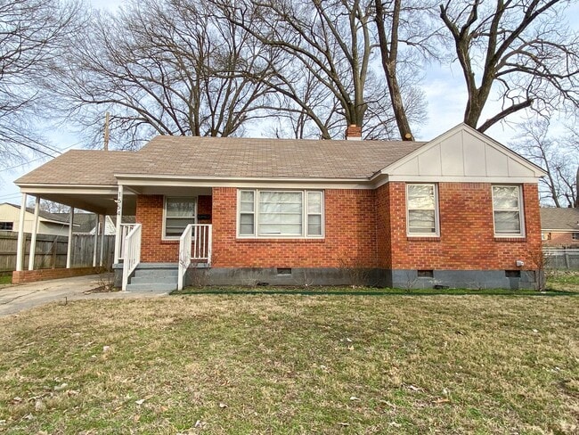 Building Photo - 1654 Dearing Rd