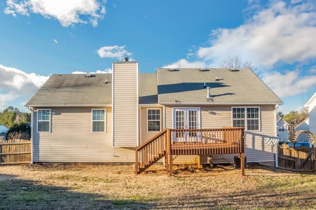 Photo - 202 Millpond Pkwy