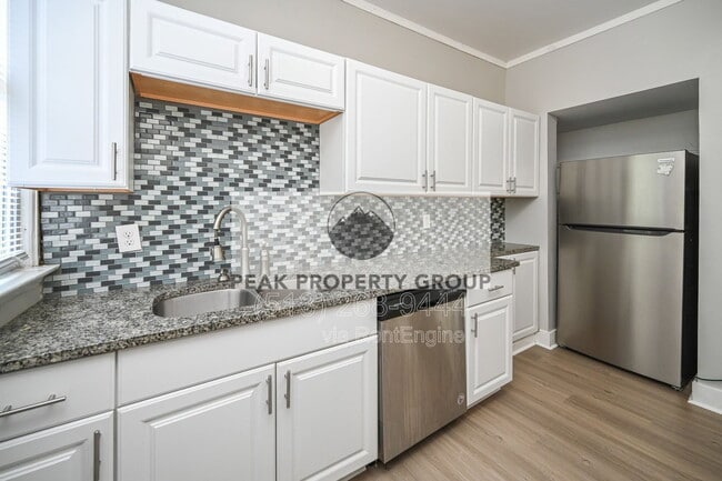 Photo - 2317 Stratford Ave