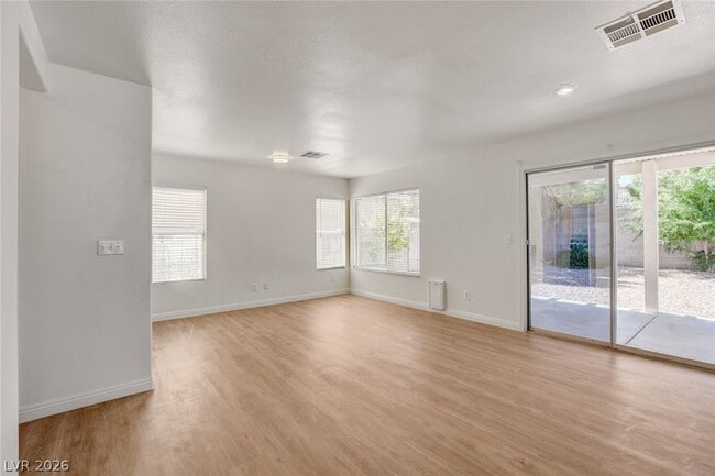 1441 Iron Springs Dr