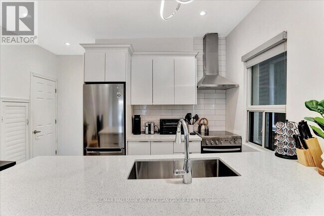 Photo - 138 Booth Ave