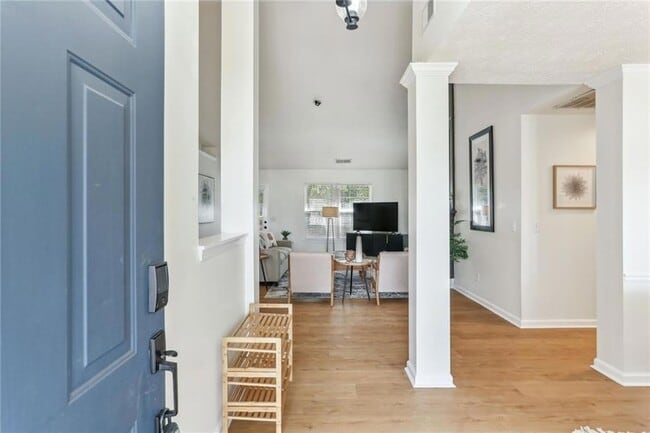 Photo - 859 Springchase Dr