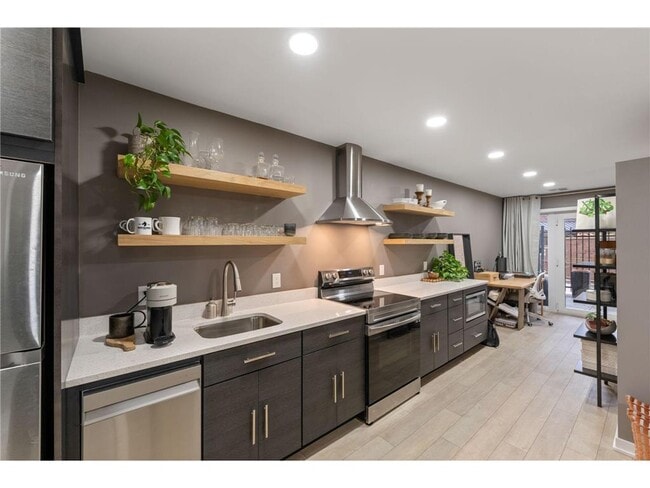 Photo - 20 NE 2nd St Unit P403