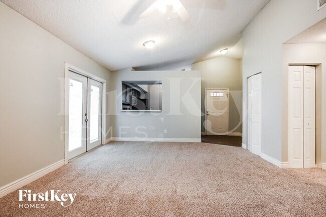 Photo - 113 Cobblestone Way