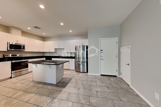 Photo - 20785 W Thomas Rd