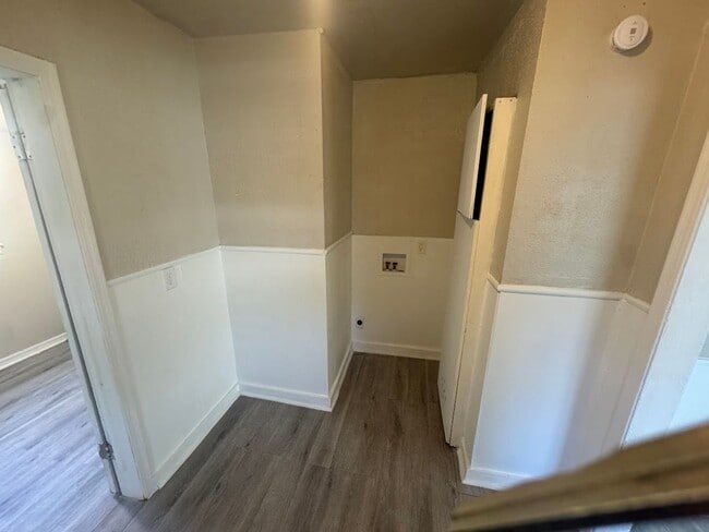 Photo - 1727 NE 19th St