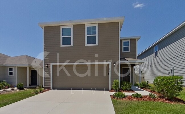 Building Photo - 8704 SW 44th Ct