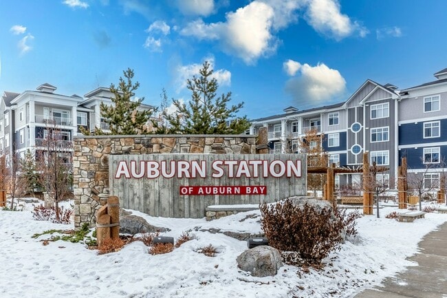 Building Photo - 300-300 Auburn Meadows Common SE