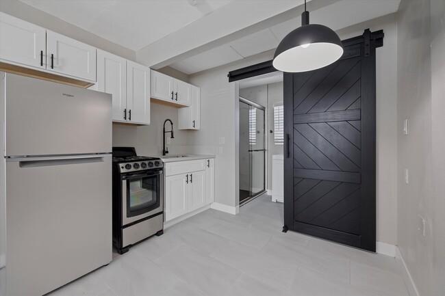 Photo - Downtown Apartments