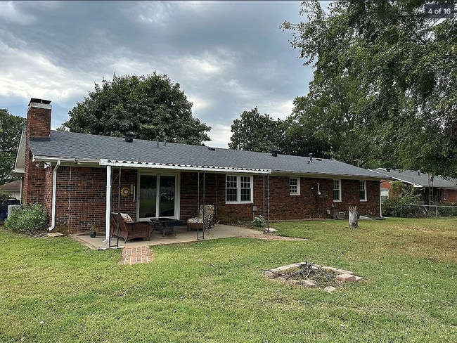 1721 Erin Way