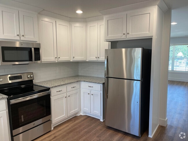 Building Photo - 102 Richard Brown Rd Unit A Rental