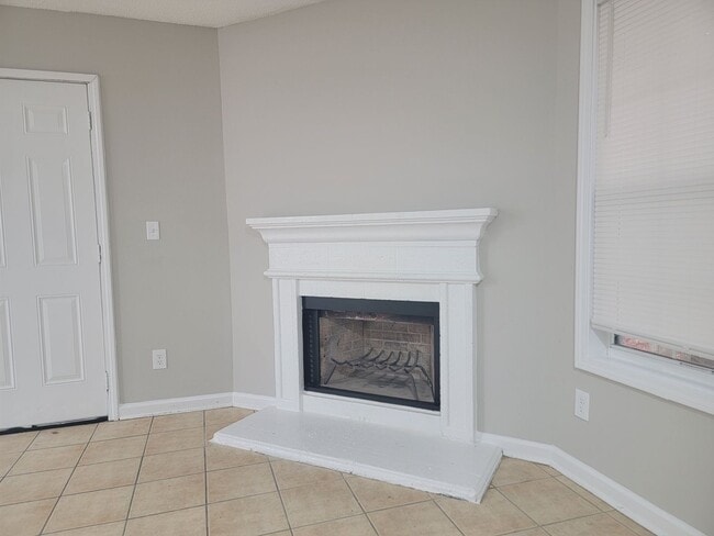 Photo - Quiet Comfort - Modern Home - HAFC Voucher...