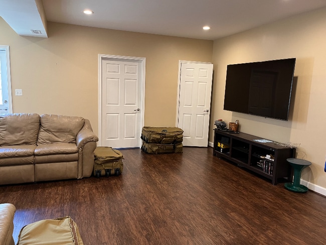 Photo - 41411 Hagley Pl