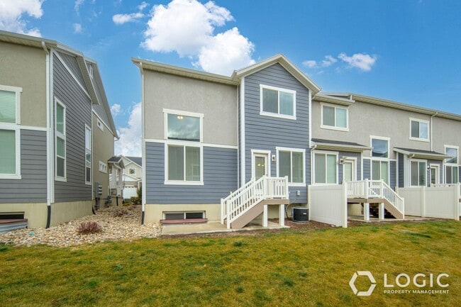 Photo - Stunning Townhome in Lehi!!