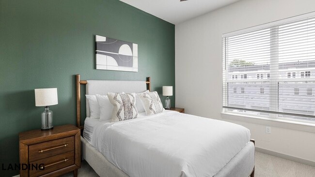 1345 E 15th St Unit 228