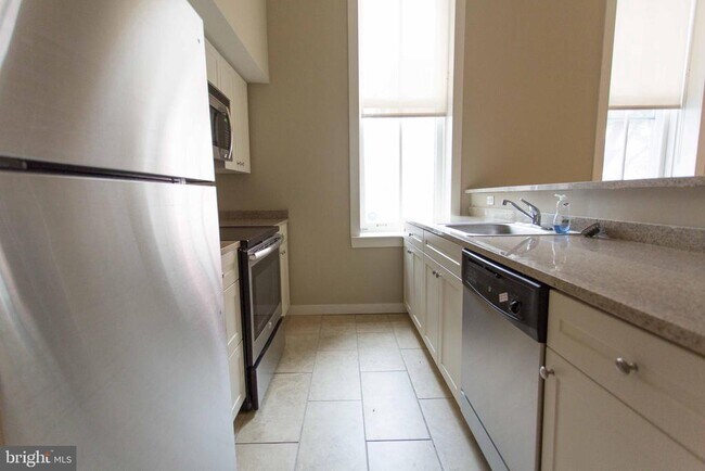 Photo - 1100 Spruce St Unit 3D