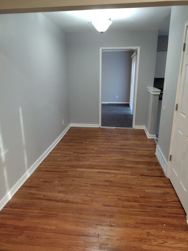 Photo - 5813 New York Ave