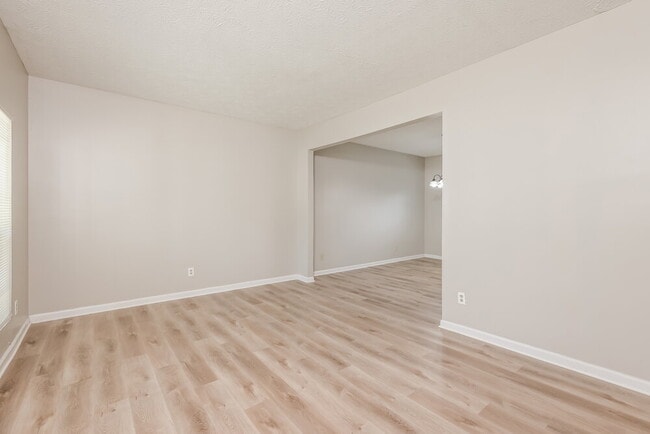 3041 Savannah Bay Ct