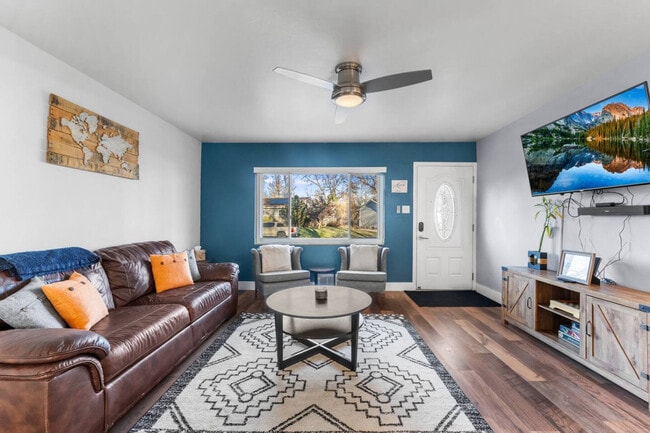 Photo - 6029 Iris Way Unit SI ID1604839P