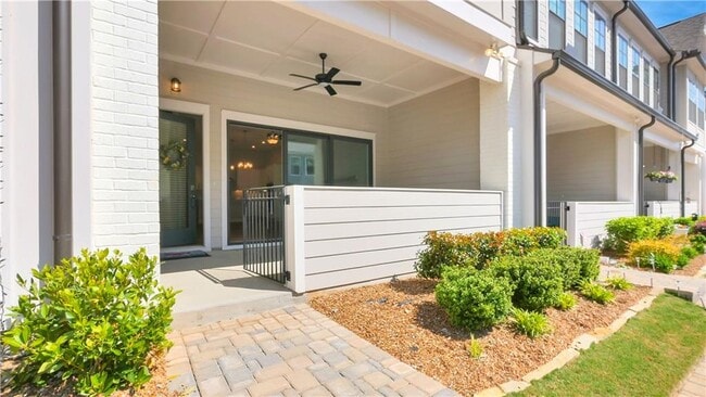 Photo - 726 Stickley Oak Way