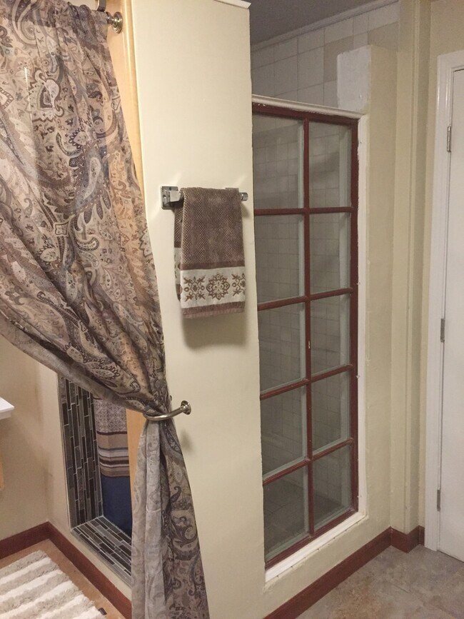 Photo - Waiehu Beach Rd- 2bed/2bath Ohana