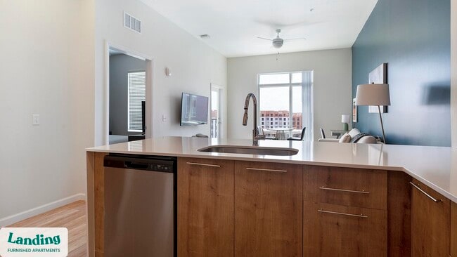 Photo - 5256 International Dr Unidad 589