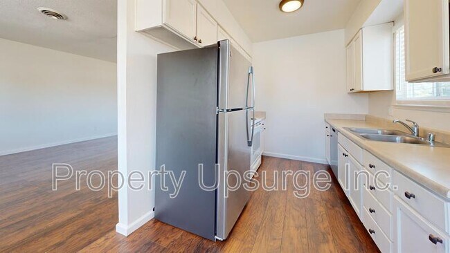 Photo - 1356 Hobart Dr