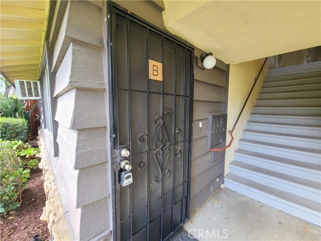 Photo - 25258 Taylor St Unit B