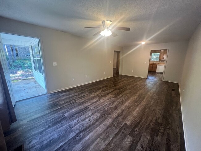 Photo - 4813 Oak Meadow Dr