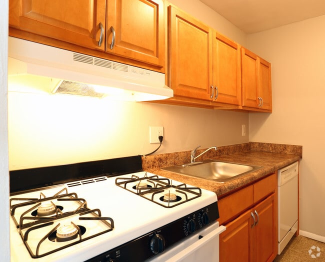 Photo - Summit Place Apartments