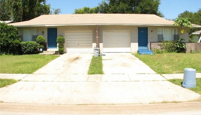 Building Photo - 2299 Oshkosh Ct Unit Oshkosh 2299