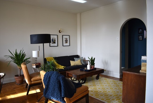 1628 Sherwin