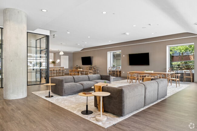 Clubroom - 75 Tresser Blvd Apartments