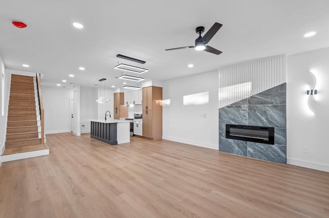 Photo - 2713 1st Ave