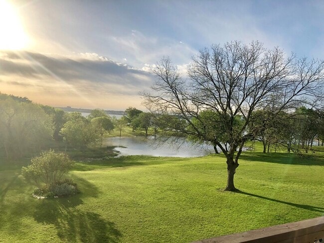 Building Photo - 4322 Duck Pond Ln