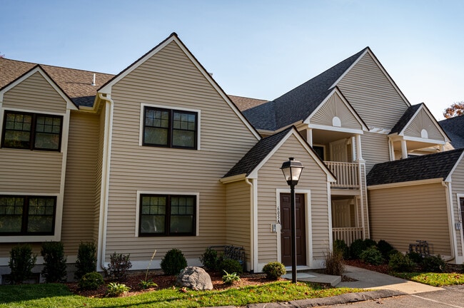 Briar Glen Village