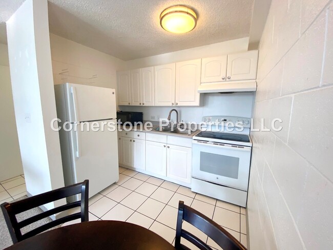 Photo - 329 California Ave