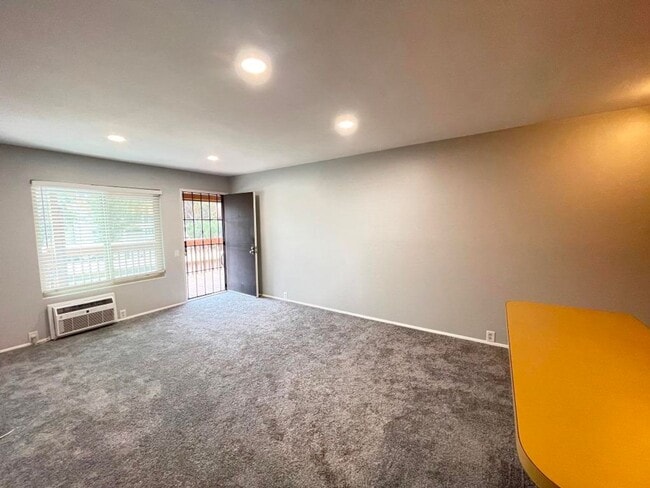 Photo - Comfortable, Convenient Living In Premier Mission Valley Complex Unit 808