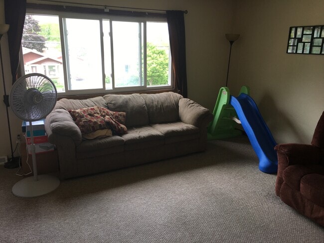 Photo - 3150 S 95th St