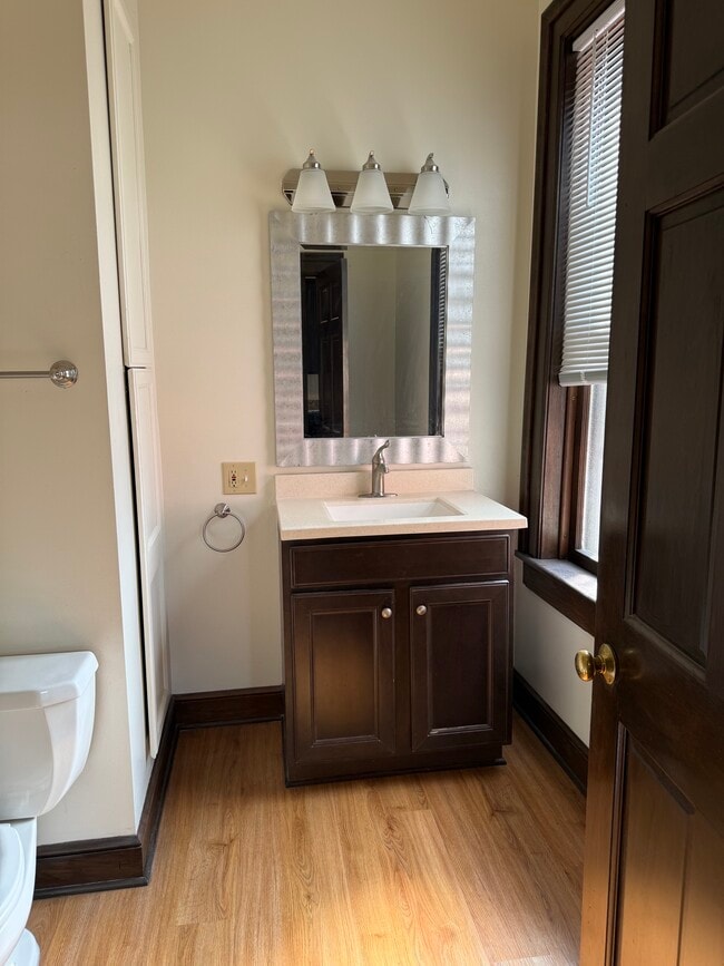 561 Franklin Ave Unit 561B