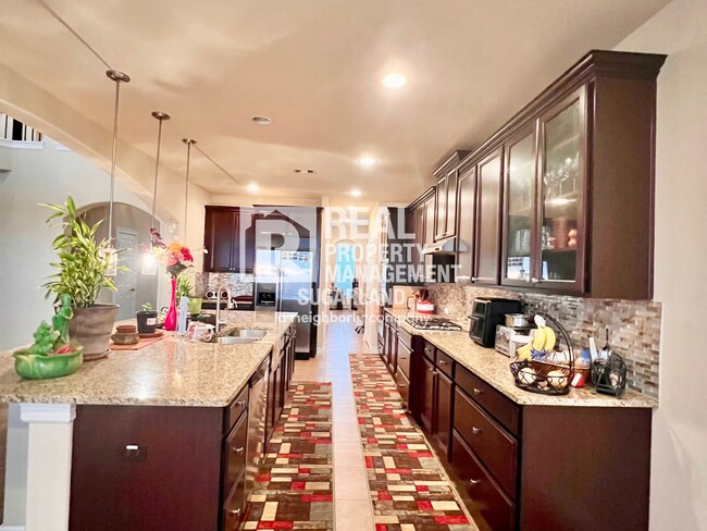 Photo - Stunning 5-Bedroom, 4.5-Bath Home for Rent in Richmond, TX