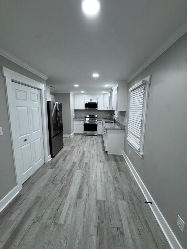 Photo - 2BR SFR with Updated Kitchen in Charlotte 28210