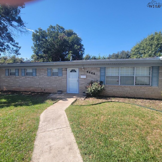 Photo - 4444 Phillips Dr