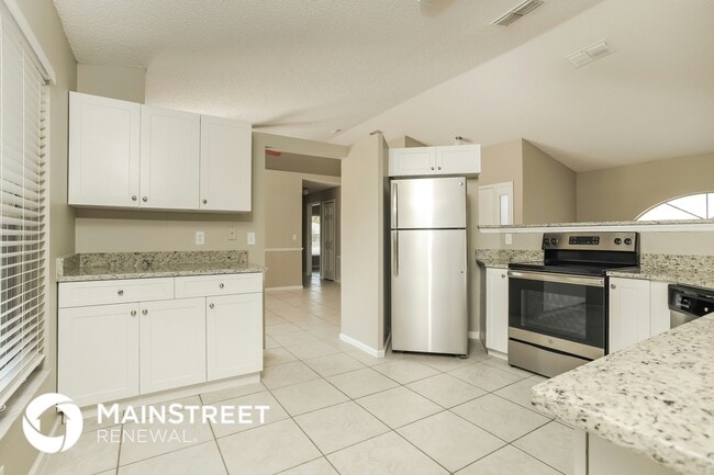 Photo - 557 Oak Branch Cir