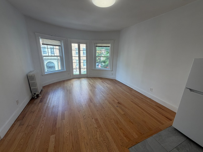65 Strathmore Rd