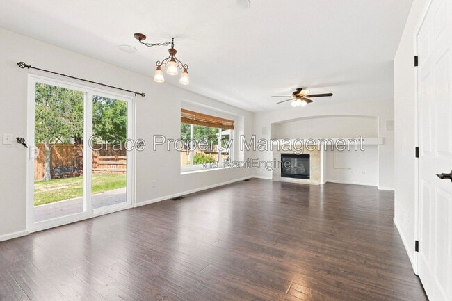 Photo - 2057 Alpine Dr