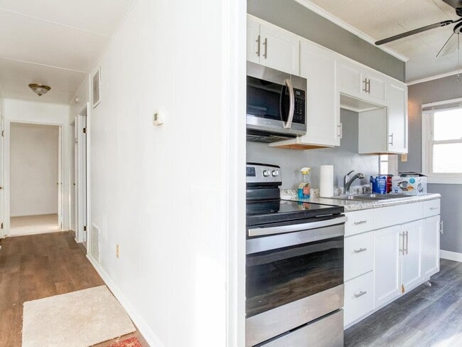 Photo - 3 Bedroom House on Quiet Street in Monaca