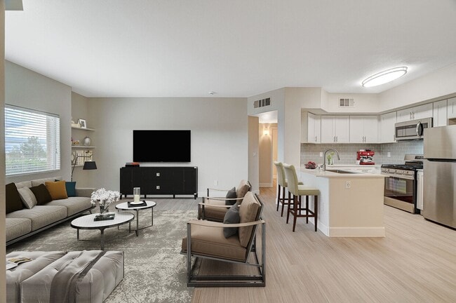 Photo - Spanish Ridge Apartments