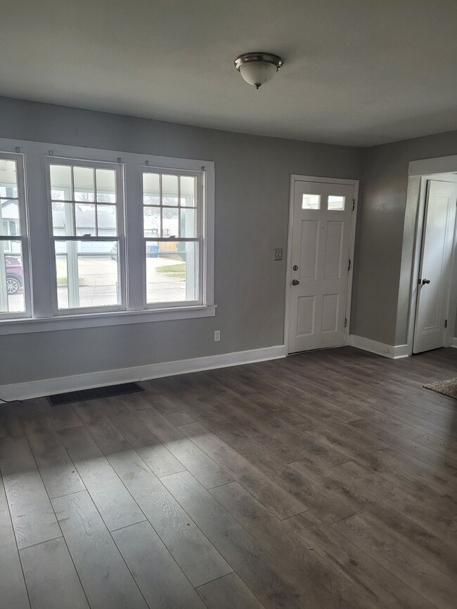 Photo - 1732 Fairfax Rd