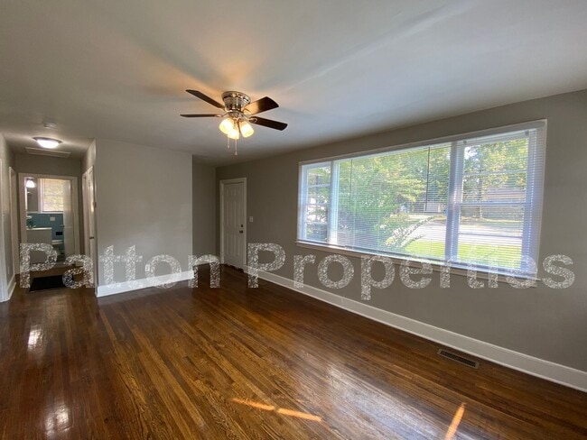 Photo - Lincoln Park Home